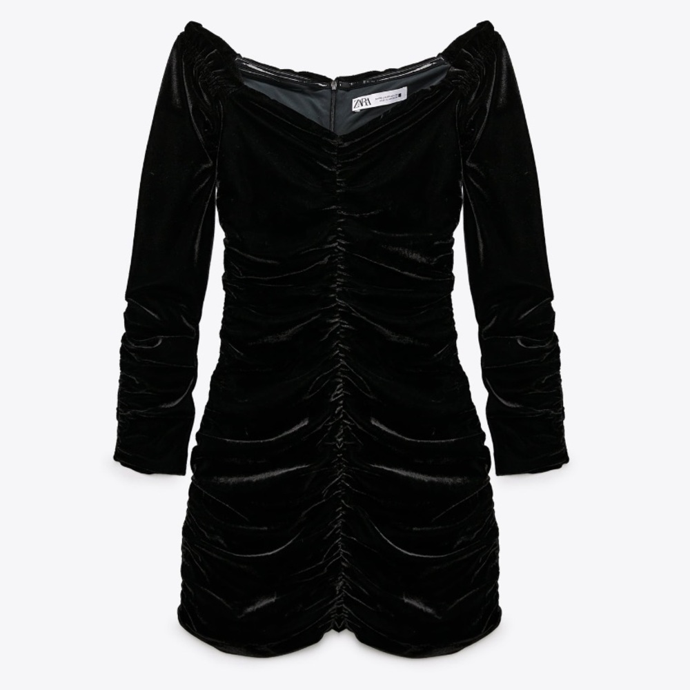 Never worn Zara off shoulder velvet ruched dress